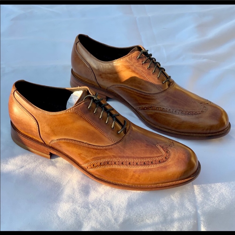 - Dress shoes